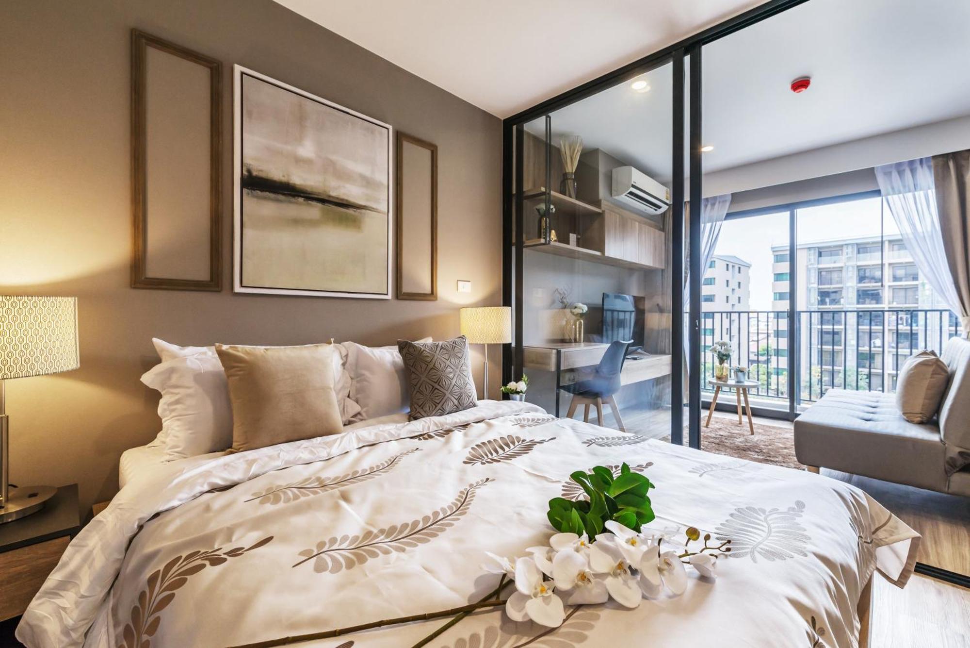 Apartamento Blossom Sathorn By Plearn Bangkok Habitación foto